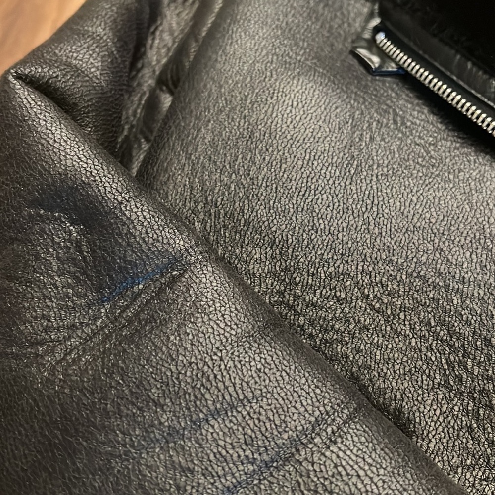 Jackets - Picture 2 of 3
